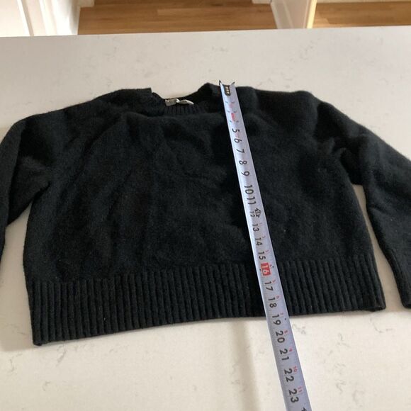 Everlane Recycled Boxy Everyday Cashmere
Soft Sweater Black Minimalist Size L - Picture 7 of 10